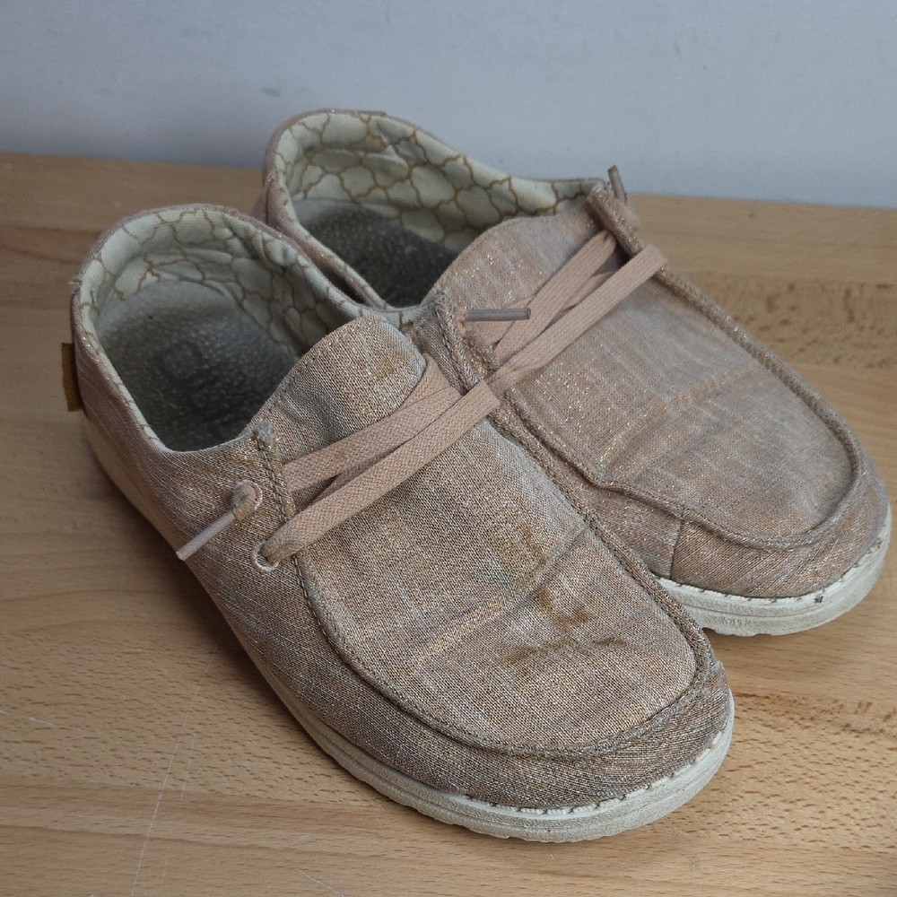 WEN Sparkling Rose Gold Slip-On Shoes Us 7